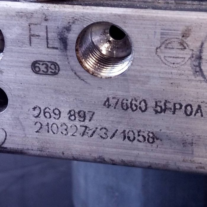 460998