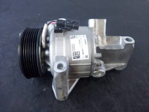 COMPRESOR AIRE ACONDICIONADO 1060922421 / P3-B2-8-4 / T99133AE NISSAN MICRA V (K14)