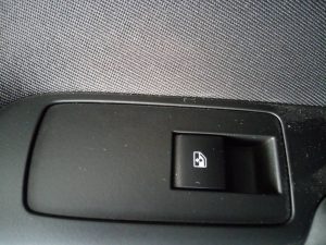 MANDO ELEVALUNAS TRASERO IZQUIERDO OPEL INSIGNIA BERLINA