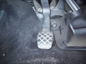PEDAL EMBRAGUE VOLKSWAGEN GOLF VI (5K1)