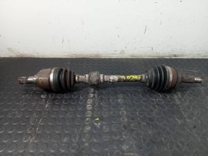 TRANSMISION DELANTERA IZQUIERDA P1-B6-24 HYUNDAI IX20