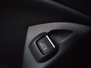 MANDO ELEVALUNAS TRASERO IZQUIERDO FORD KUGA (CBS)