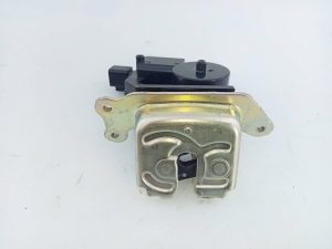 CERRADURA MALETERO / PORTON E2-A3-55-2 SUZUKI SWIFT (AZ)