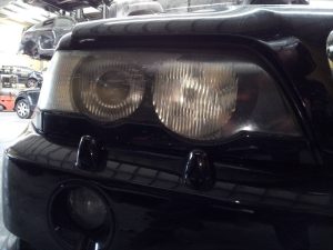 FARO DERECHO XENON BMW X5 (E53)