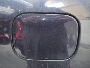 TAPA EXTERIOR COMBUSTIBLE MERCEDES-BENZ CLASE C (W203) SPORTCOUPE