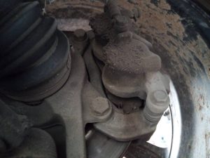 PINZA FRENO DELANTERA IZQUIERDA SSANGYONG KORANDO
