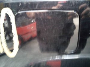 TAPA EXTERIOR COMBUSTIBLE KIA SORENTO