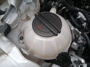 DEPOSITO EXPANSION AUDI Q3 (8UG)