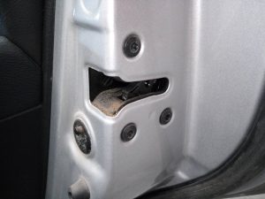 CERRADURA PUERTA TRASERA DERECHA HYUNDAI SANTA FE (BM)