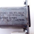 487743