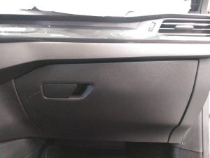 GUANTERA FORD FOCUS