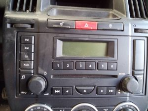 SISTEMA AUDIO / RADIO CD LAND ROVER FREELANDER (LR2)