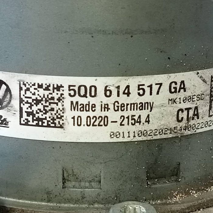 490810