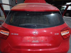 PORTON TRASERO MERCEDES-BENZ CLASE A (W176)