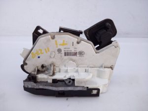 CERRADURA PUERTA TRASERA IZQUIERDA 5K48390155 / E1-B6-43-2 VOLKSWAGEN GOLF VII LIM.