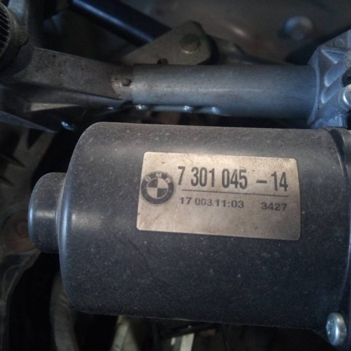 493947