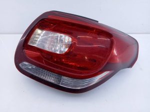 PILOTO TRASERO DERECHO 967697338000 / E1-A4-31-2 CITROËN DS3