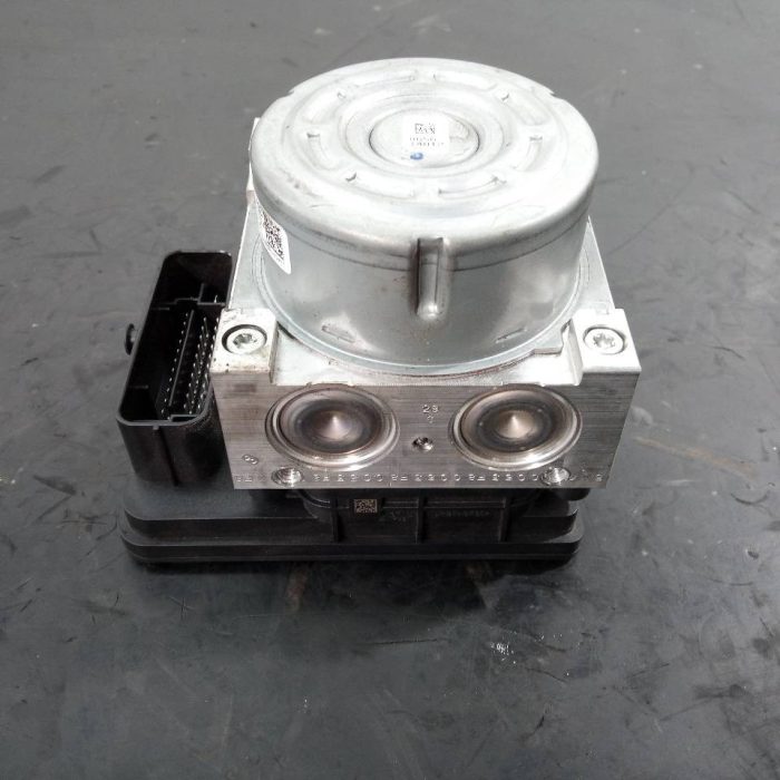 496433