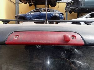 LUZ CENTRAL DE FRENO DODGE NITRO