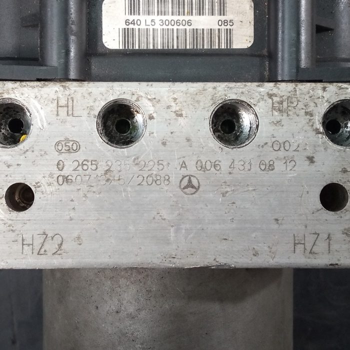 498219