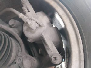 PINZA FRENO DELANTERA IZQUIERDA VOLKSWAGEN PASSAT LIM. (3G2)