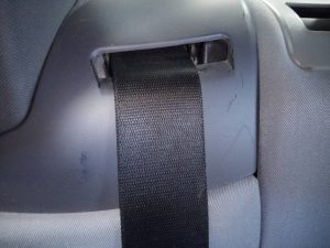 CINTURON SEGURIDAD TRASERO DERECHO BMW X3 (E83)