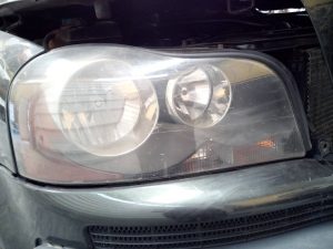 FARO DERECHO VOLVO XC90