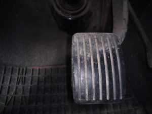 PEDAL FRENO MITSUBISHI L 200 (K6/7)
