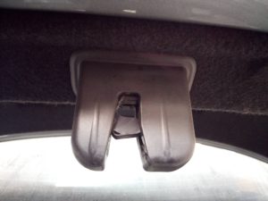 CERRADURA MALETERO / PORTON AUDI A4 BER. (B8)