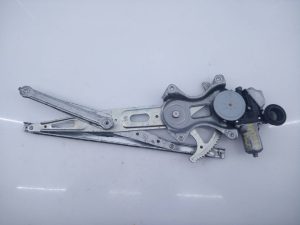 ELEVALUNAS TRASERO DERECHO E2-B4-49-2 TOYOTA PRIUS (NHW30)