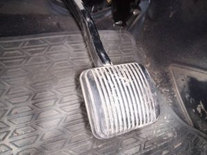 PEDAL FRENO CHRYSLER JEEP CHEROKEE (J)