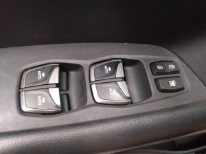 MANDO ELEVALUNAS DELANTERO IZQUIERDO HYUNDAI SANTA FE (DM)