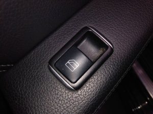 MANDO ELEVALUNAS TRASERO IZQUIERDO MERCEDES-BENZ CLASE E (W212) LIM.