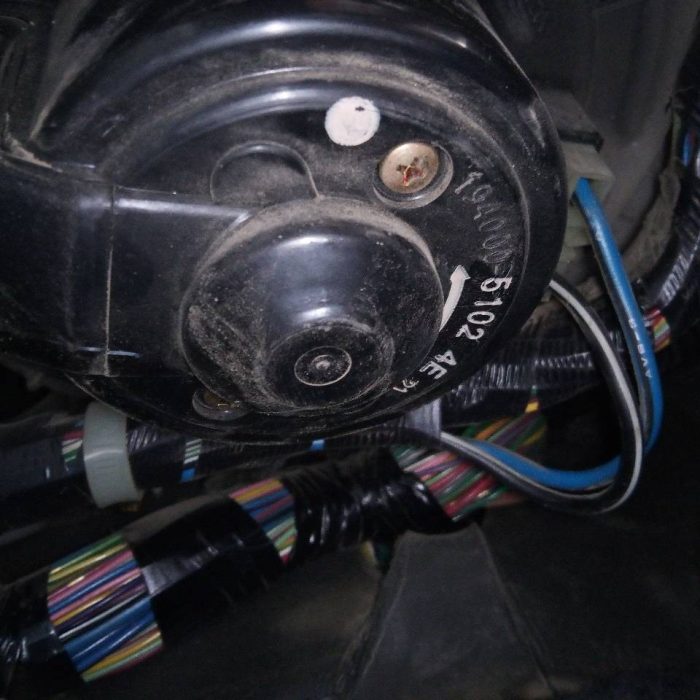 519056
