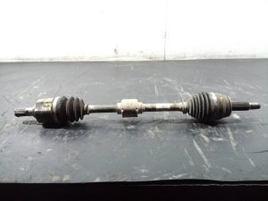 TRANSMISION DELANTERA IZQUIERDA 49500J9000 / P1-B6-18 HYUNDAI KONA