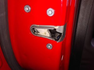 CERRADURA PUERTA TRASERA IZQUIERDA JEEP RENEGADE