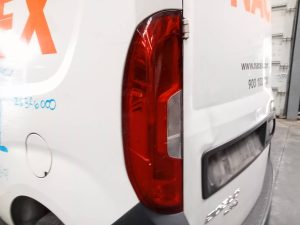 PILOTO TRASERO IZQUIERDO FIAT DOBLO II CARGO (263)
