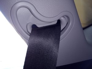 CINTURON SEGURIDAD TRASERO DERECHO HYUNDAI TUCSON