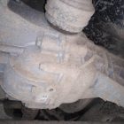 523042