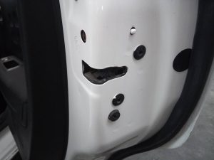 CERRADURA PUERTA TRASERA DERECHA CITROËN C3