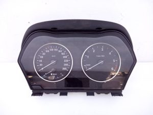 CUADRO INSTRUMENTOS 235996704 / E3-A2-33-1 / 17649411 BMW SERIE 1 LIM. (F20)