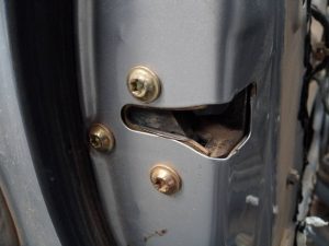 CERRADURA PUERTA DELANTERA IZQUIERDA SSANGYONG REXTON