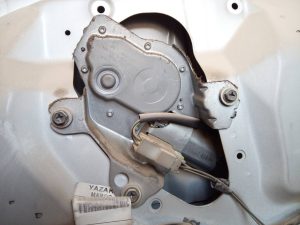 MOTOR LIMPIA TRASERO 0390201561 / 2870007000 NISSAN TERRANO/TERRANO.II (R20)