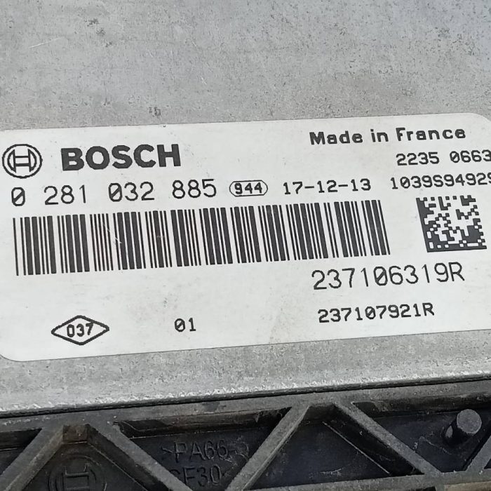 527643
