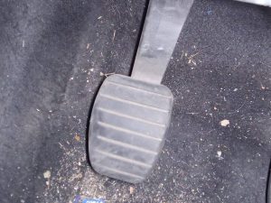 PEDAL EMBRAGUE DACIA LODGY