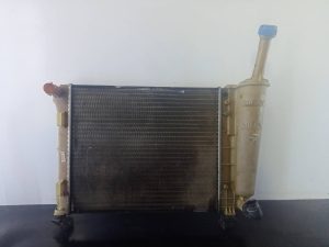 RADIADOR AGUA 9014501 / P2-A6-18 / 879560000 FORD KA (CCU)