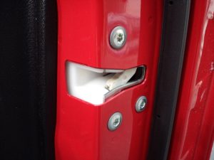 CERRADURA PUERTA DELANTERA DERECHA SUZUKI VITARA