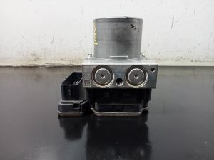 ABS 4K0907379N / P3-A8-28-1 / 4K0614517Q AUDI A6 BERLINA (4A2)
