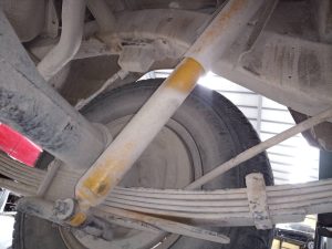 AMORTIGUADOR TRASERO IZQUIERDO NISSAN PATROL (K/W160)