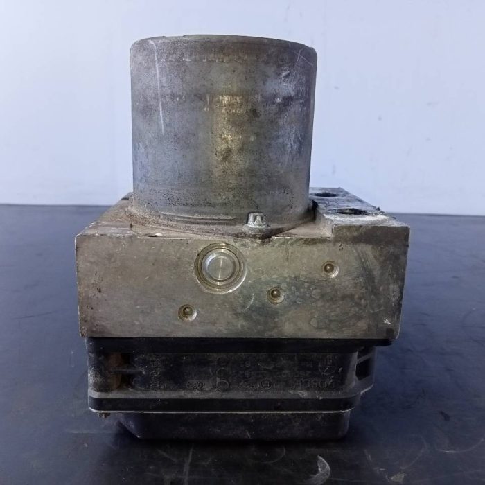 537073